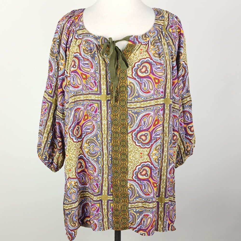 Live and Let Live Womens 2X Paisley Tie-Neck Top